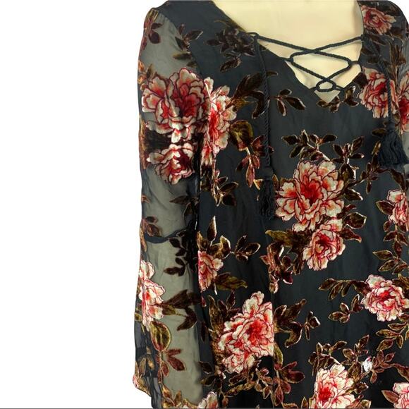 Cupcakes and Cashmere Valda Swing Velvet Dress Small Bell Sleeve Boho Size XS - Picture 2 of 7